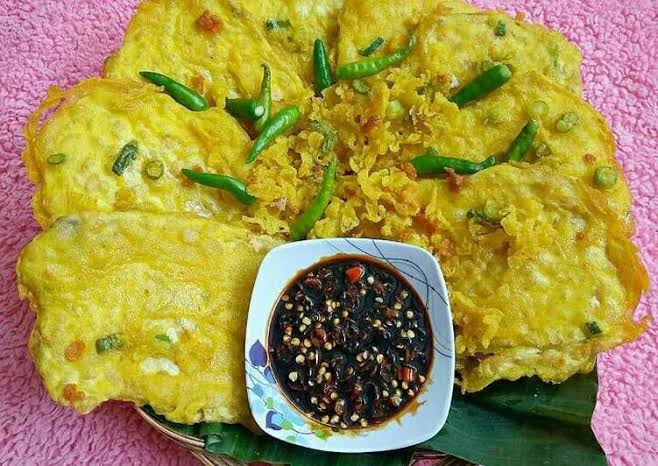 Iovefairiie's tweet photo. ㅤSelamat malam kak ! Dalam rangka event agency saya yaitu #CASHARING. Saya perwakilan dari kelompok #BAJ3 akan memberikan makanan kepada kakak @ayiiyaiy
ㅤAdapun makanannya yaitu :
ㅤ• Nasi Liwet
ㅤ• Bakwan & mendoan
ㅤ• Es buah
ㅤ
Selamat menikmati ♡♡ https://t.co/SYTrjVbMAf