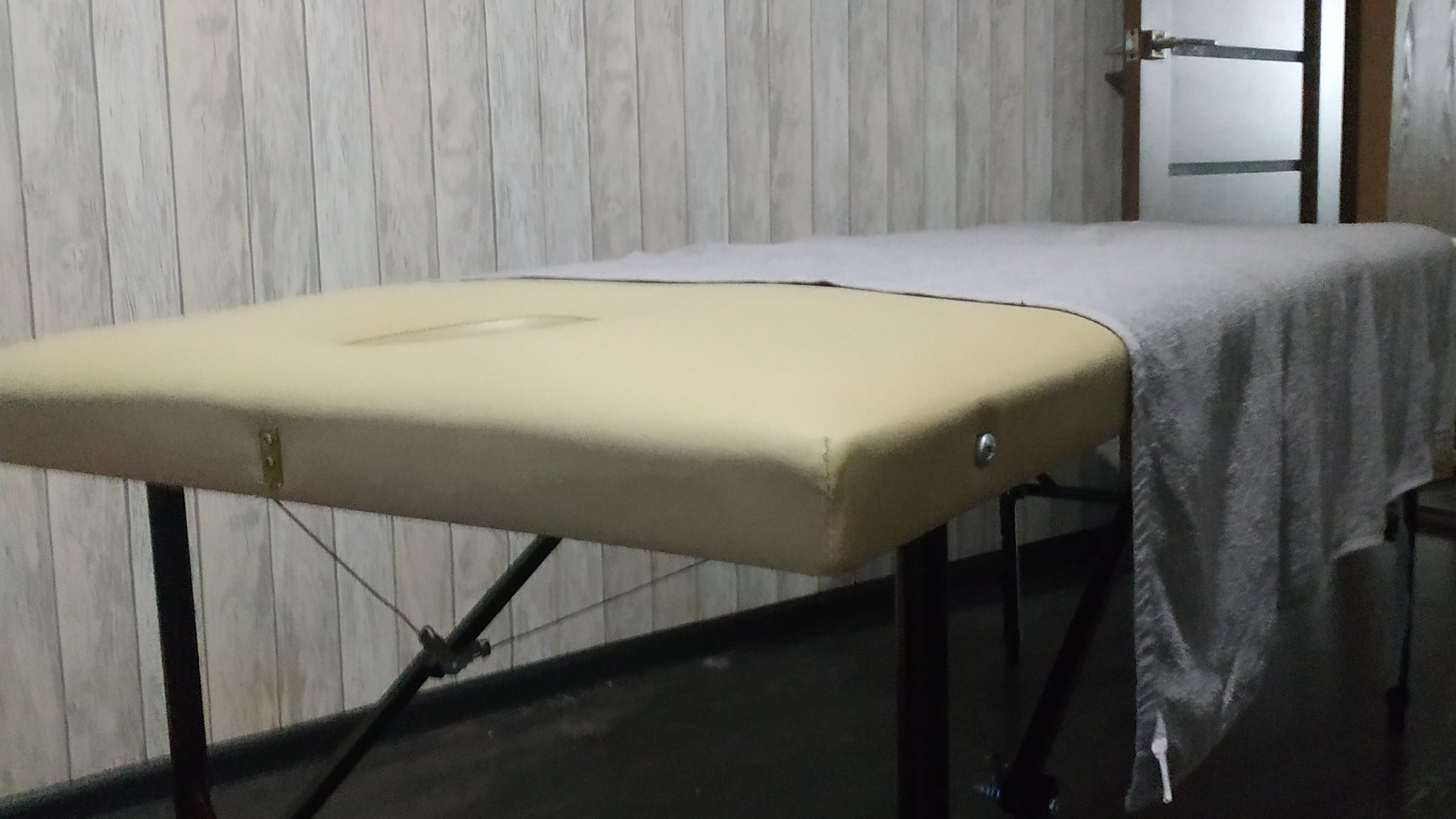 TW Pornstars - Sexy_Borsch. Twitter. Massage session in an hour. 12:47 PM -  10 May 2020