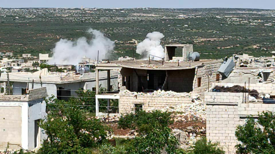 MGhorab3's tweet photo. #BREAKING
Assad forces shelled #Balion city , south of #Idlib https://t.co/T67JXQkl3F