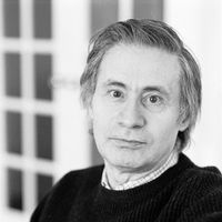 41. Alfred Schnittke.Compositeur qui commence à acquérir la célébrité qu'il mérite.Le concerto grosso n°1, le concerto pour piano n°2 et la cantate Faust méritent d'entrer au panthéon des plus grandes œuvres de la musique.