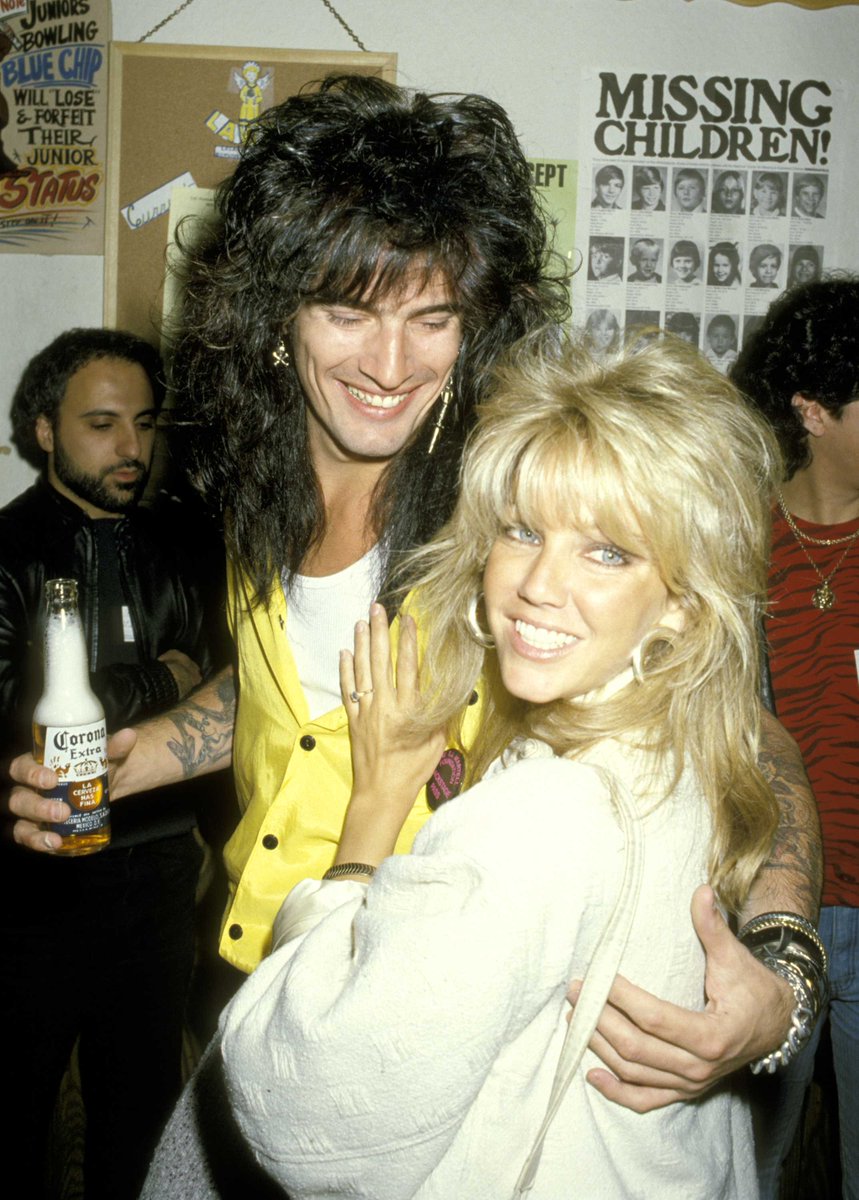 Rocker Tommy Lee married actress Heather Locklear on this date in 1986. The  couple divorced in 1993. #80s #80smusic #MotleyCrue, image size:859x1200