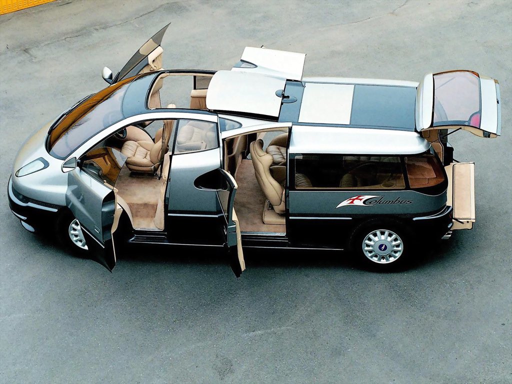 DarraghMcKenna's tweet photo. I don’t think we appreciate how batshit 90s car design was. https://t.co/vIhWx1Epat
