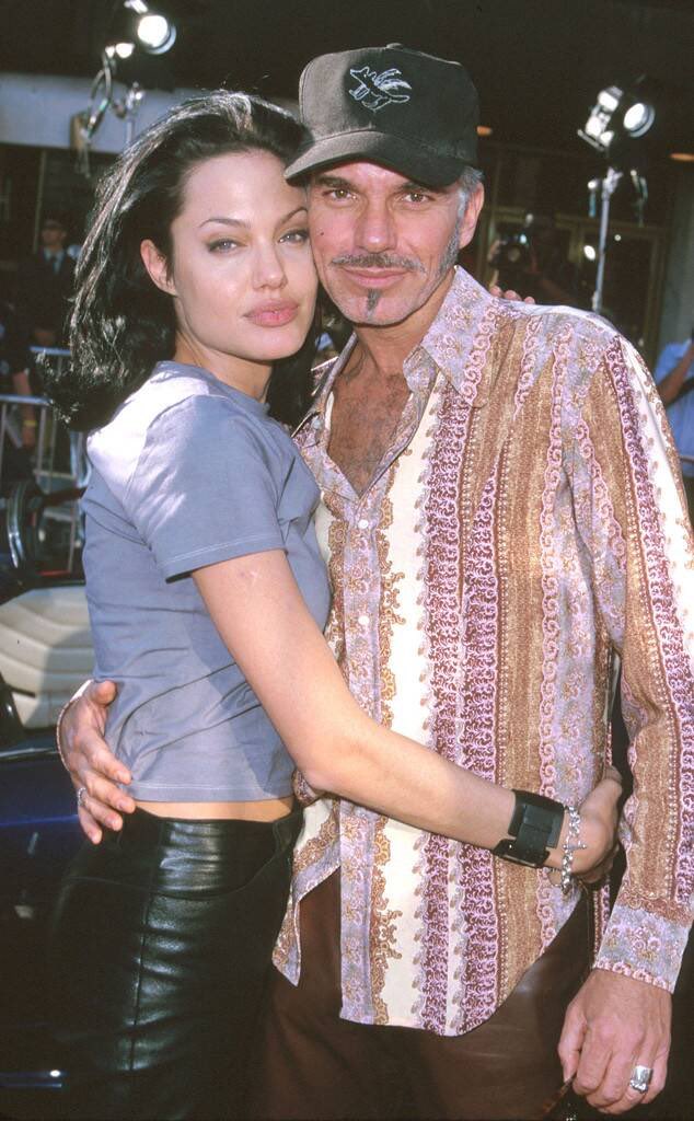 Billy Bob Thornton left fiancée Laura Dern for Angelina Jolie while she was away filming a movie. Billy and Angie had a 20 year age gap & a very public & intense relationship where they wore vials of each other’s blood around their necks. They divorced after a 3 year marriage.