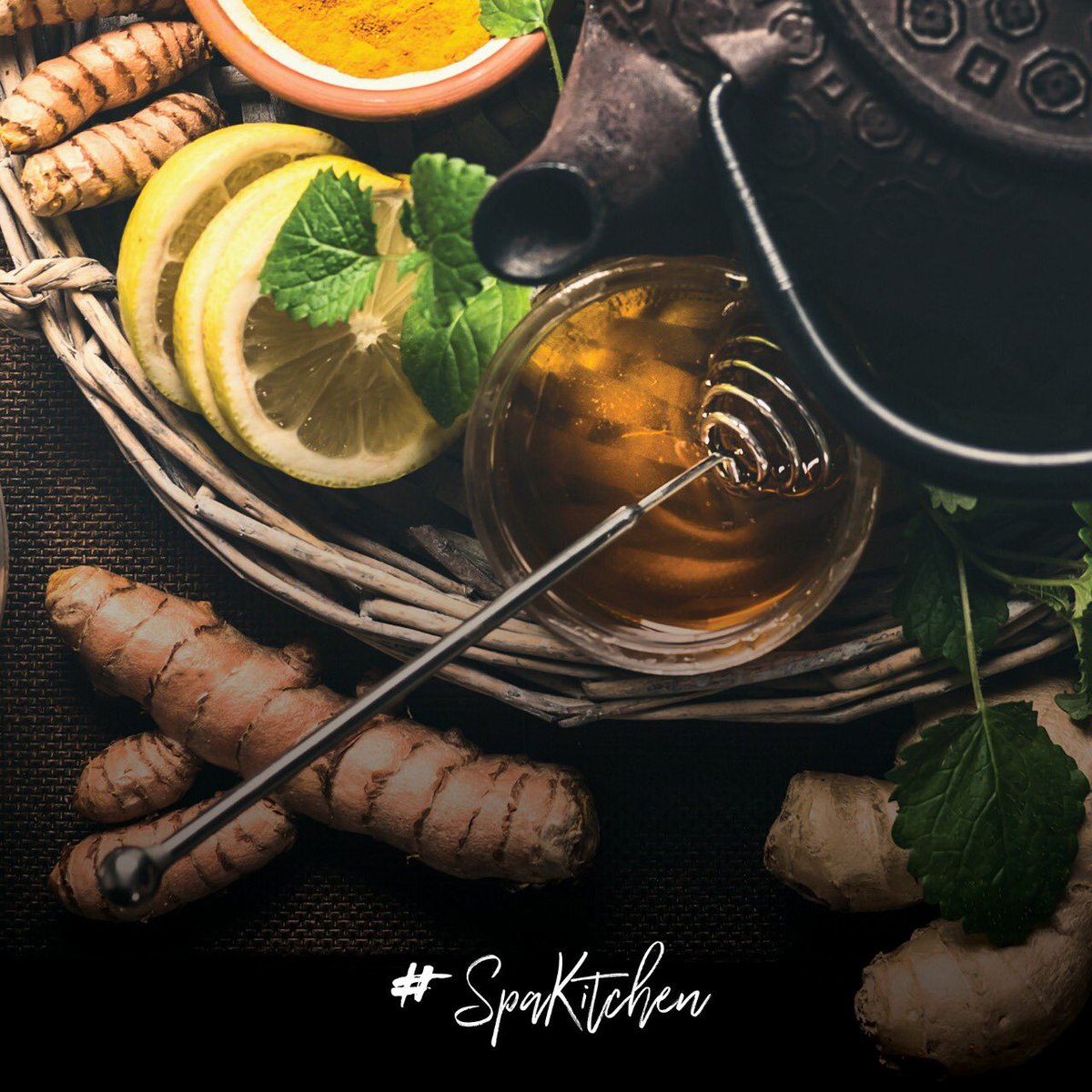 alila_jabal's tweet photo. 🌱Ginger is said to improve the absorption and assimilation of essential nutrients in the body. At #AlilaJabalAkdhar Spa Alila, we serve a heartwarming home-made ginger tea to complete your rejuvenating session. #SpaAlila #AlilaAtHome #SpaKitchen
🌱 https://t.co/fN1DNPIwNN