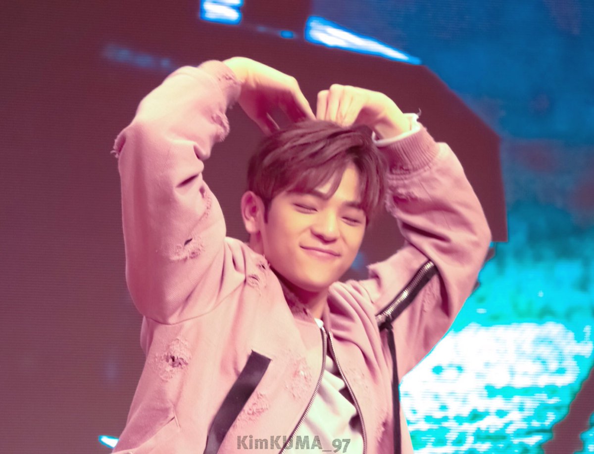 End of thread! Please always remember Woojin loves you with his whole heart, remember to smile and be happy no matter what  Happiness will find you soon, so keep going and don't give up 