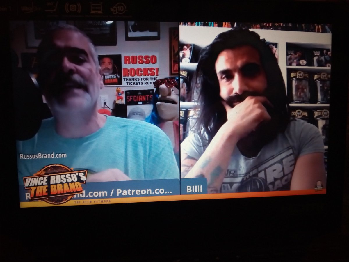 Russo Brand double header night!!! With #MasterShootTheatre and #BucketFullOfChickenNecks, Starting @THEVinceRusso, @Bin_Hamin, @bWoStevie and on Chicken Necks it features Billi from the Dirty Sheets. Had a great night of entertainment. #RussoTWC #MITB 💪🎙️🎬💪🎙️🎬