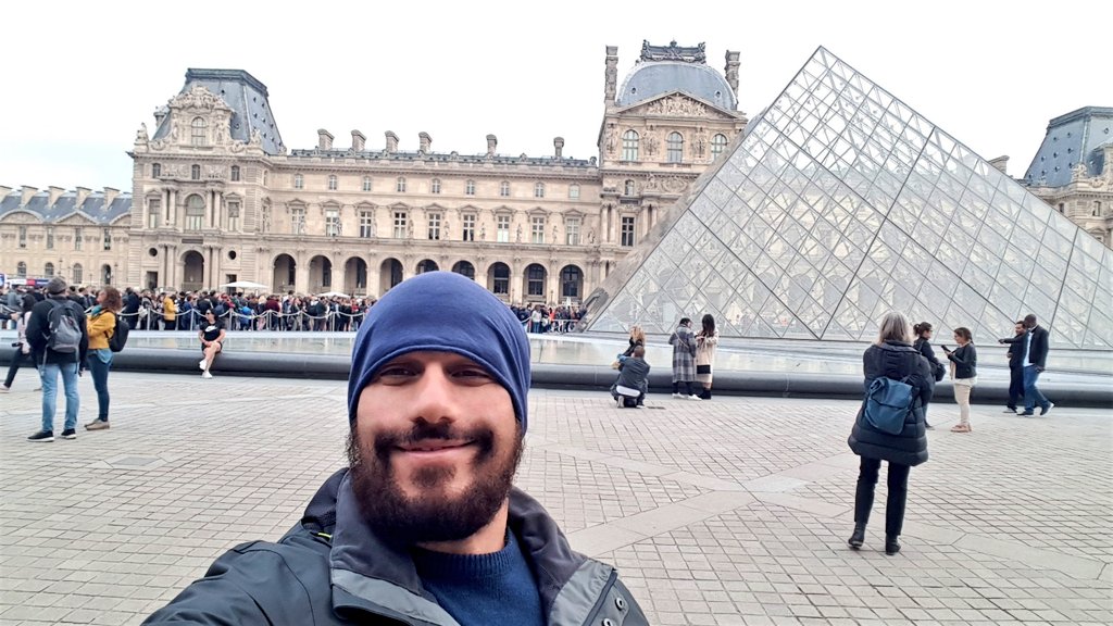 JoelSepelJOELSE's tweet photo. #MuséeDuLouvre🇫🇷 #MuséeDuLouvre #paris🇫🇷 #paris #france🇫🇷 #france #francia #joelsepelinfrance #joelse #JoelSepel #joelesepel #crumblenot #GIUSEPPEGUARINO #italiansinger #singermusician #sänger #cantantedimusicarock #performersinger https://t.co/xnQlnVG8b8
https://t.co/jlyFfwtFcQ https://t.co/WjFC055aqH