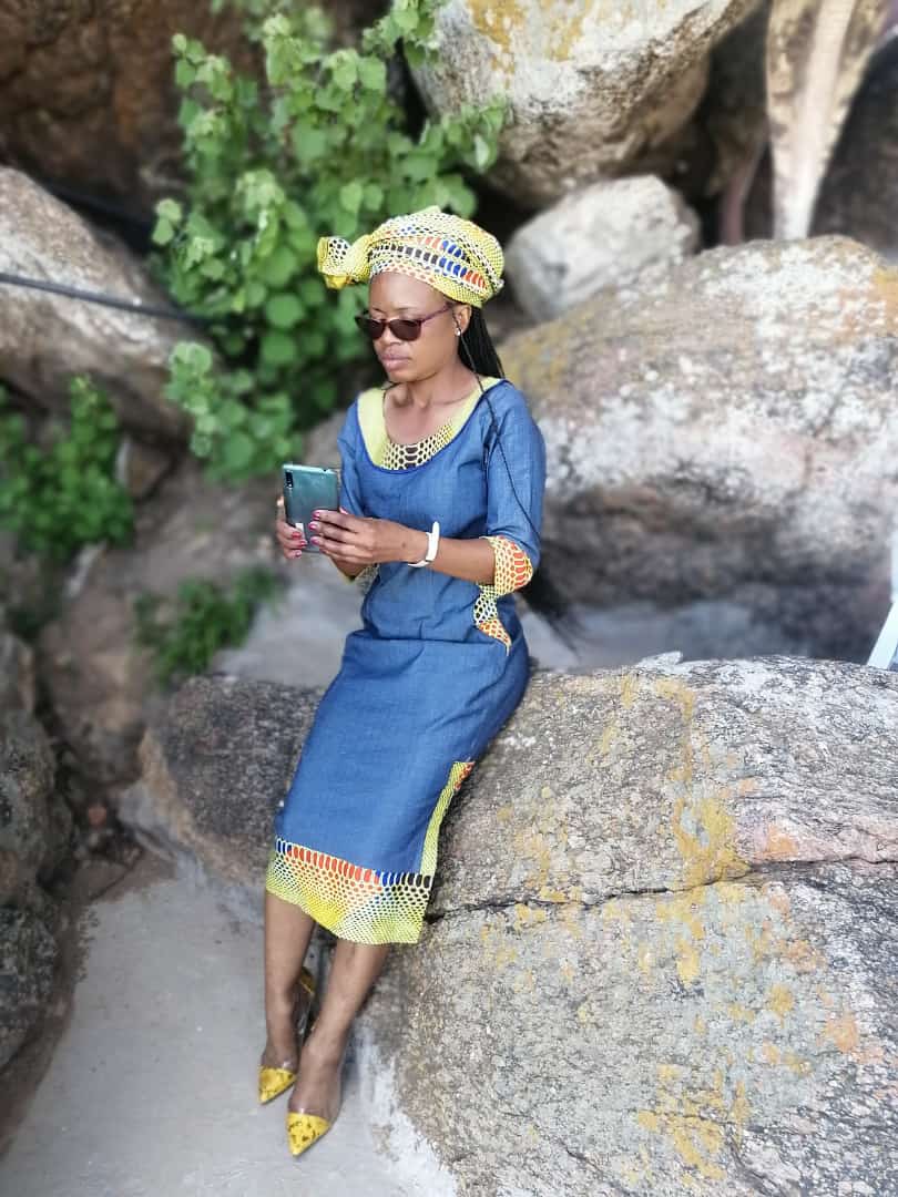 KSmallmellow's tweet image. She carry it...she born it....she birth it and she grow it ....hence happy mother's day ♥️