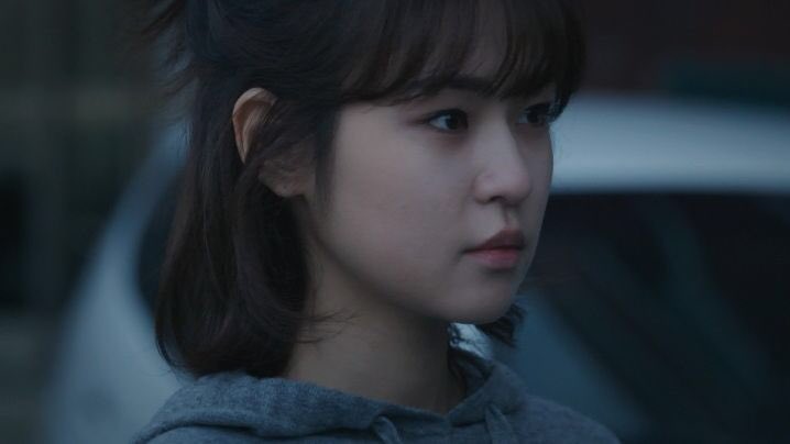 War Wanarat as Min Hyun Seo ( War can kill this role bELIEVE ME. Toxic relationship is his thing )