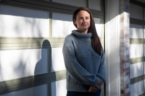 TopBuzz's tweet photo. 'I'm never going to be the same': Medics grapple with mental trauma on COVID-19 front line https://t.co/RZjnCbmJRw https://t.co/aiXiWfpENa