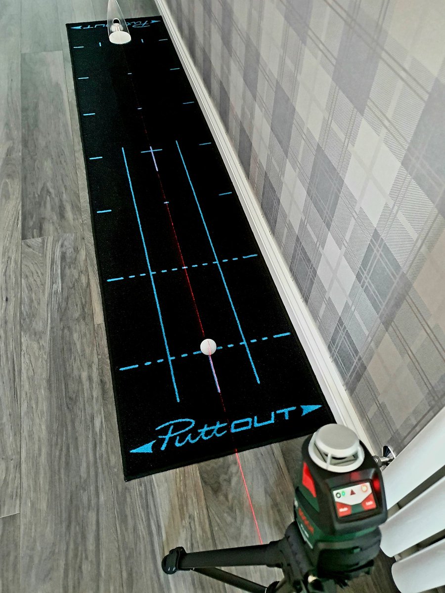 GreigMcSporran's tweet image. P u t t i n g  P r a c t i c e 

'If your alignment is poor and you have a faulty putting stroke, being a great putt reader is irrelevant.' - Tiger Woods

#TeamWilson 🔴⚪⚫
#BridgestoneGolf
#PuttOut
#BoschPowerTools