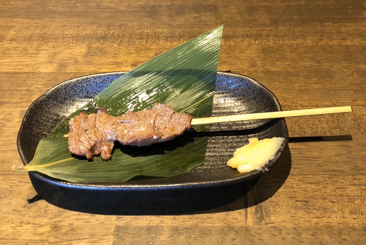 n363363's tweet photo. 今週末、買い物以外はほぼ #Stayhome でした。天候イマイチで気温も低めの為、完全ランオフに。
自宅マンション真向かいのお店 #串焼きゆきむら が、変則営業で再開中。一昨日は持ち帰りでしたが、今日はランチしに行ってきました!😆🍺
#stayhomeweek
#コロナの影響 https://t.co/IKkW05T0fq