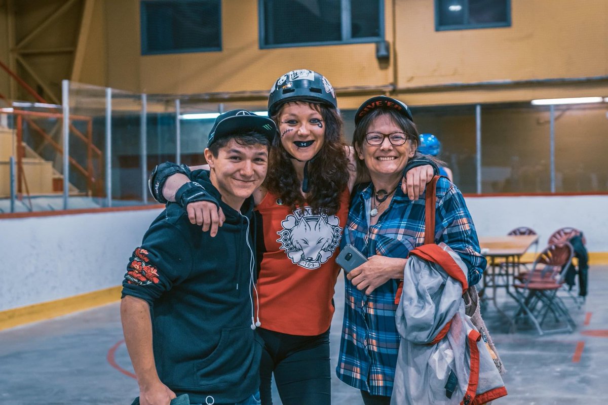 709 Roller Derby tweet media