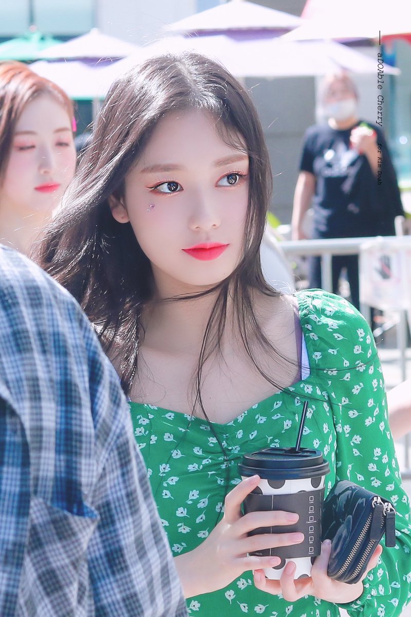 200508 뮤직뱅크 중출 

#FANATICS #DOAH #KIMDOAH #파나틱스 #도아 #김도아 #キムドア @FENT_FANATICS