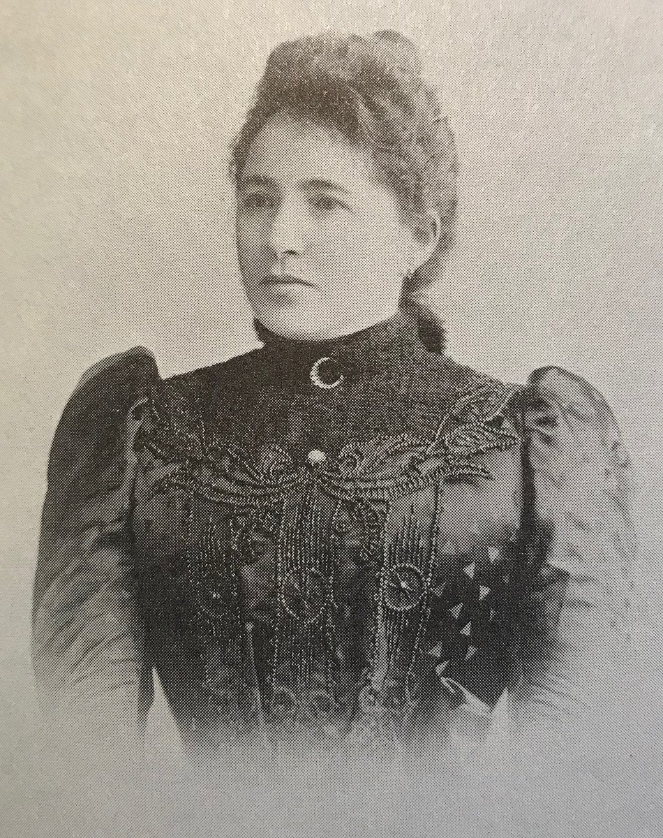 Martha Cohn married Paul Arendt in April 1902. She knew he had contracted syphilis in his youth, and it was in remission when they decided to have Hannah Arendt in 1906. But by the time Arendt was born, he was in steady decline. He died on October 10, 1913.