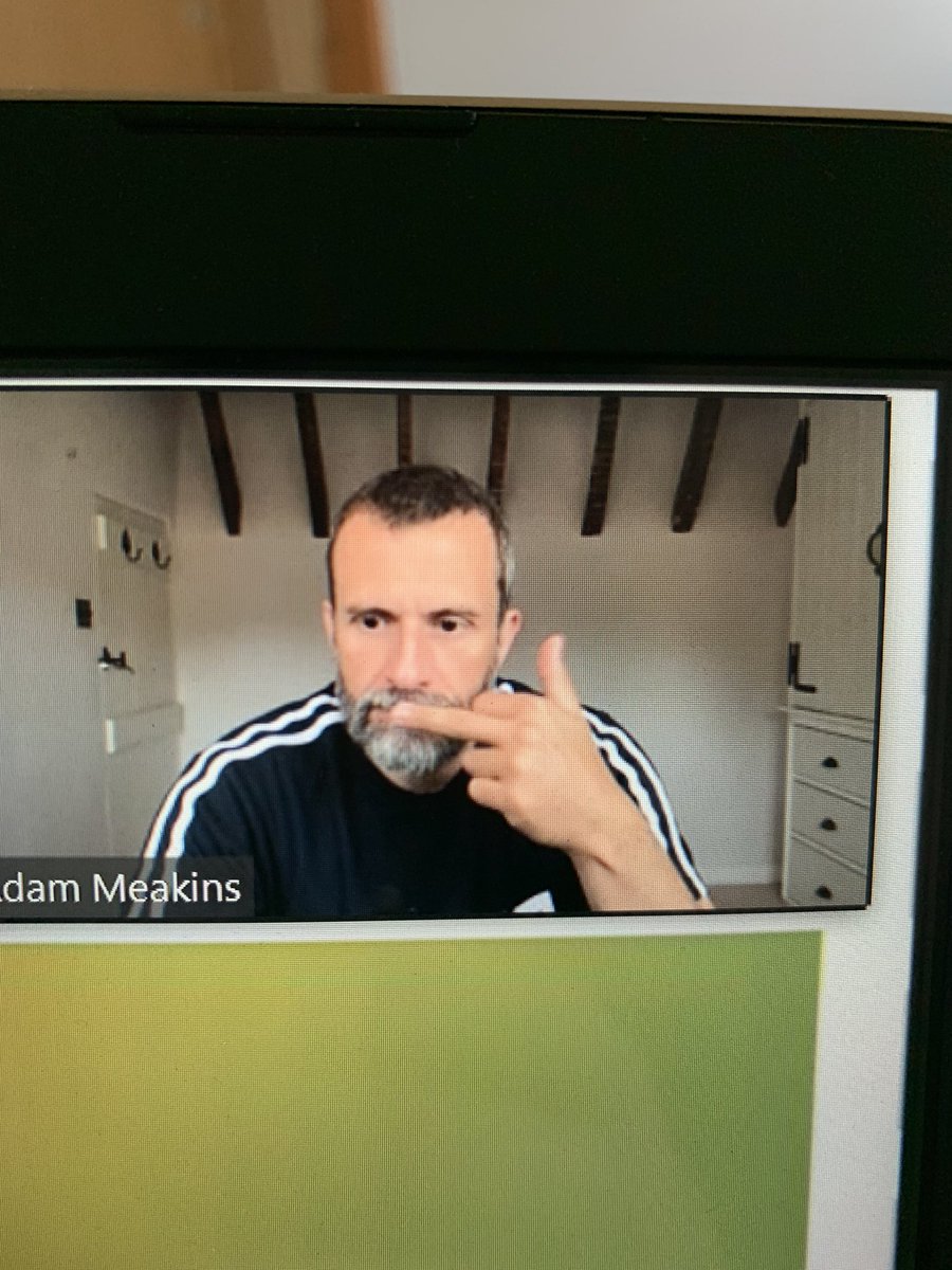 larusjon's tweet photo. @AdamMeakins thx for the course this weekend. I accepted your swearing but here you crossed the line 😉 #ShoulderComplex https://t.co/Qgf95DeGhf