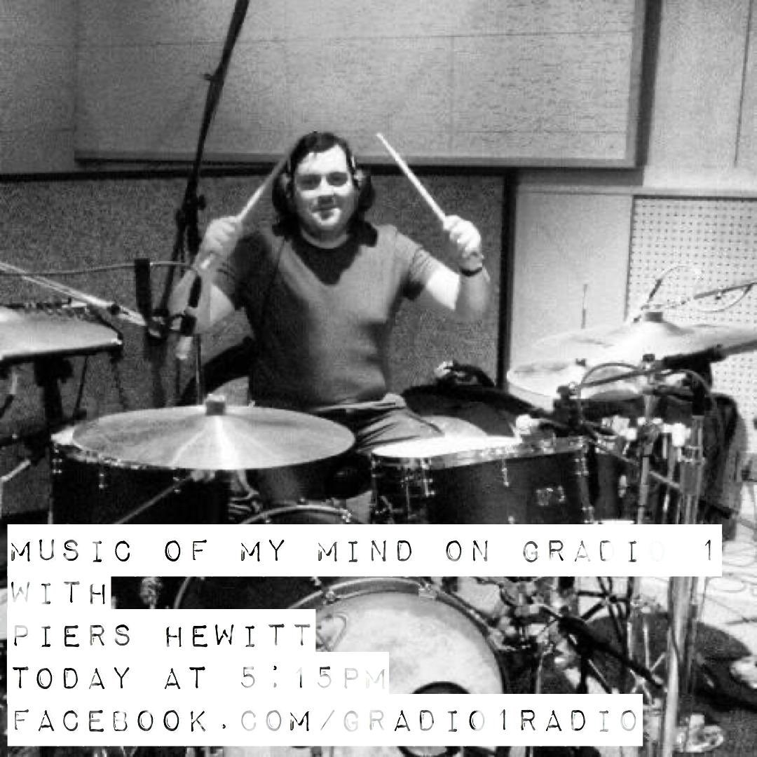Look! Me before huge beard! I’ll be picking some tunes and getting anecdotal on this this afternoon if you’re not up to much today.