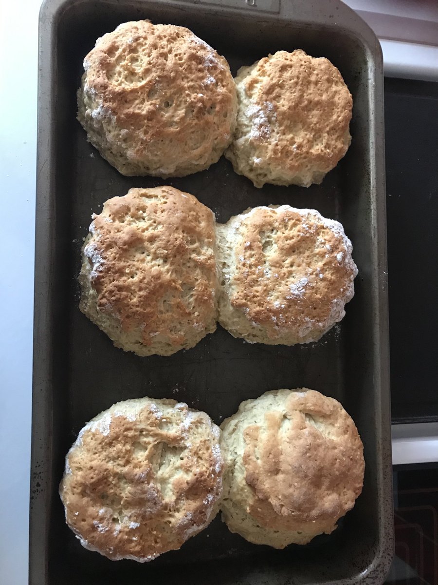 LoisFarquharson's tweet photo. And finally...Mum’s wheaten scones! 😊 #busyday #bakingwithmum #delicious https://t.co/UFDzUliwxg