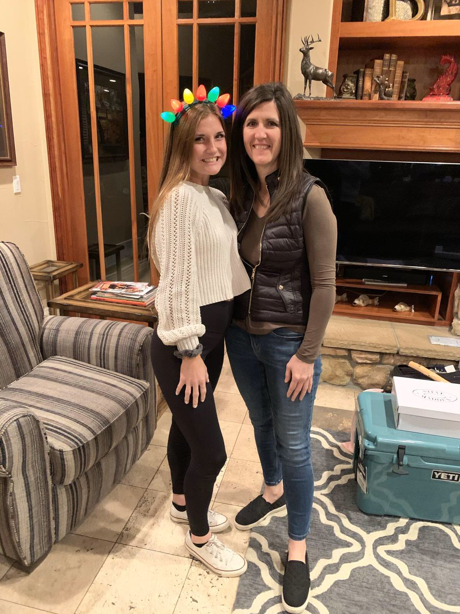 AlabamaSoccer's tweet photo. To our moms, 

Thank you for shaping us into the individuals and athletes that we are. 

#HappyMothersDay! ❤️⚽️🥰

#FindAWay | #RollTide https://t.co/7NAjpsih24