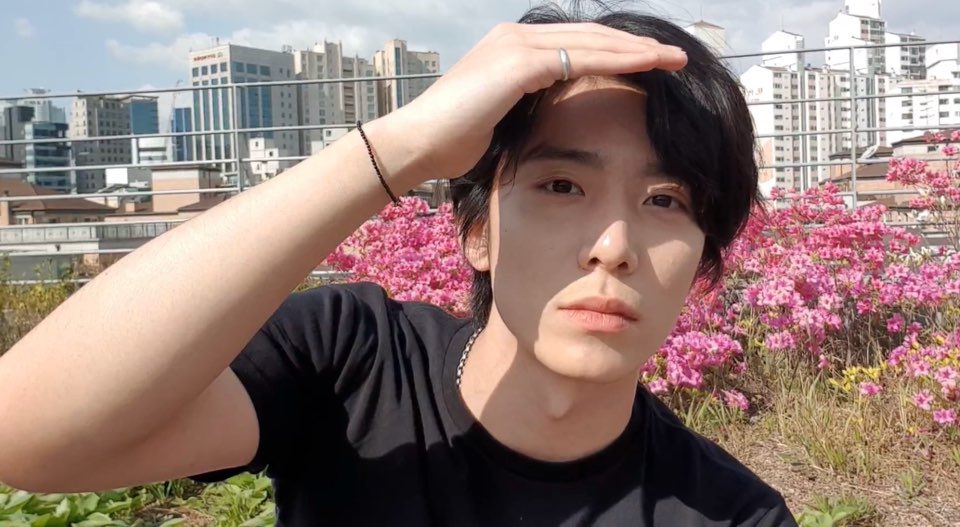 uhatnim's tweet photo. 19990511이날을평생감사할거야
#HAPPYHWIYOUNGDAY
소중한영균이가이세상에나타난날이니까!
#휘영이가_보고싶어서_5월로_왔어
우리의셒구로와줘서너무고맙고사랑해♡
@sf9official https://t.co/8KIS8FuUyc