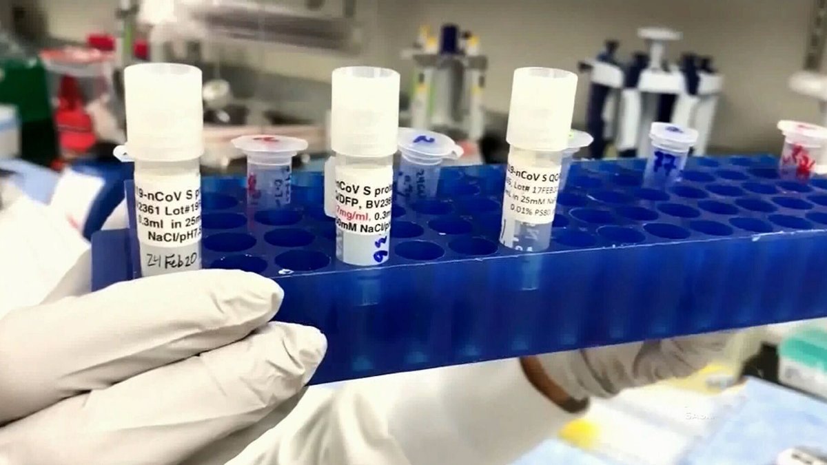 CP24's tweet photo. #BREAKING: Ontario confirms 294 new COVID-19 cases, lowest number reported in nearly six weeks
https://t.co/QFvwLfT5yF https://t.co/kkyKP4GVfz