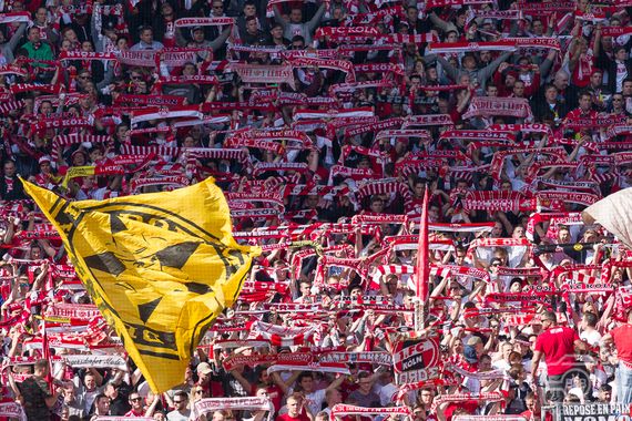 C'est ainsi que le FC Köln et le BVB Dortmund, haïssant les mêmes adversaires, ont fini par se rapprocher. Depuis les années 2000, une série d’anecdotes et de joueurs ont développé ces liens d'amitié, si bien qu'aujourd'hui, un grand respect existe entre les Fans des deux clubs.