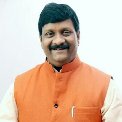 AashishNAMDEV10's tweet image. माननीय गौरव रणदिवे जी को भाजपा नगर अध्यक्ष इंदौर तथा राजेश सोनकर जी को भाजपा जिलाध्यक्ष इंदौर मनोनीत होने पर "GA Library" की और से हार्दिक बधाइयाँ।
@gauravranadive
@DrRajeshSonkar1