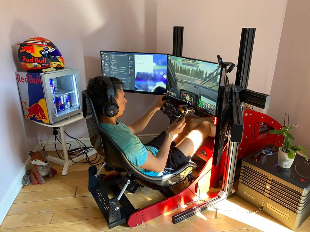 <a href="/aguerosergiokun/">Sergio Kun Aguero</a> &amp; <a href="/alex_albon/">Alex Albon</a>
are going lights out at the <a href="/F1/">Formula 1</a> virtual Spanish GP. Catch them at 7PM CAT, LIVE on F1 YouTube channel.

We're loving the virtual F1 rn! You watching? 🏎🏁

#SpanishGP