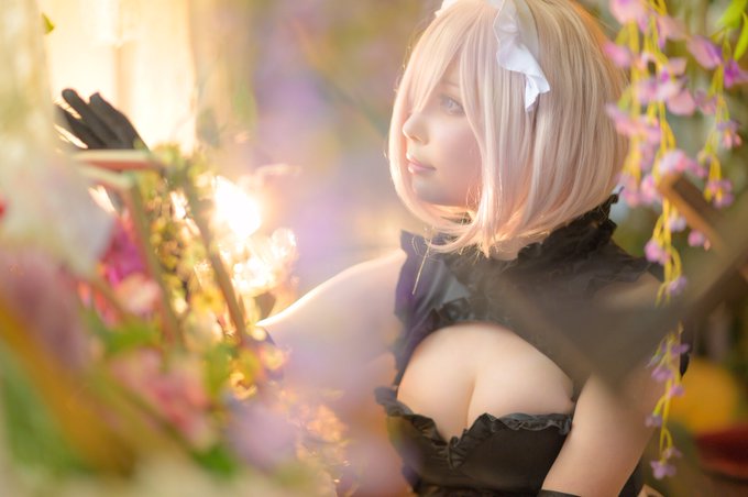 コスプレイヤーイズ氏のTwitter画像52