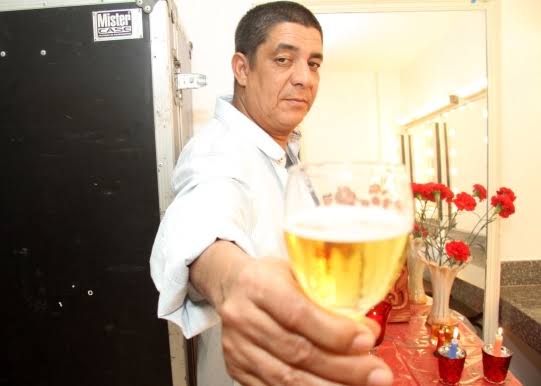 pagodeanos90's tweet photo. Live do dia:

Zeca Pagodinho 
13h
YouTube

#ZecaBrahmaLive https://t.co/B12LaSgoBj