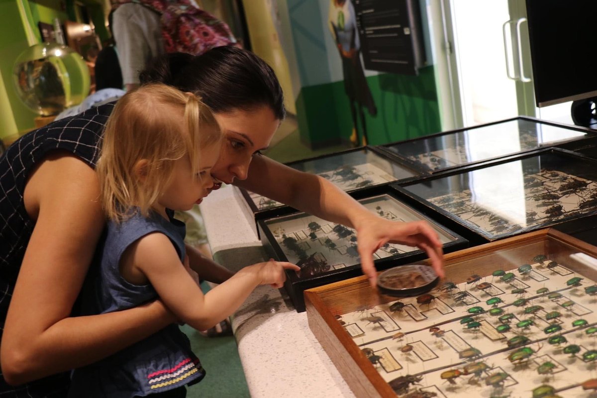 azsciencecenter's tweet photo. Happy #MothersDay! 💐Today, we celebrate all mothers + mother figures! Thank you for all that you do—today and every day.
#HappyMothersDay #We❤️Mom #MomsRule #azsciencecenter #TheArizonaWay #NeverStopWondering #NeverStopImagining https://t.co/MwR6kJK2tC