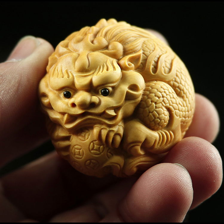 ChengChuang's tweet photo. Pixiu.
Писю.
貔貅。
Material: Buxus Wood.
材质: 黄杨木。
Size(Размер): 4cm*4cm*2cm.
#Wood #Statue #Sculpture #Decor #Decoracion #木雕 #工艺品 #CreativeOrange #Gift #Souvenir #Collection #Aliexpress #Дерева #Статуя #Скульптура #Декор #Декорацион #Подарок #Сувенирный #Коллекции https://t.co/YQW8txNBaG