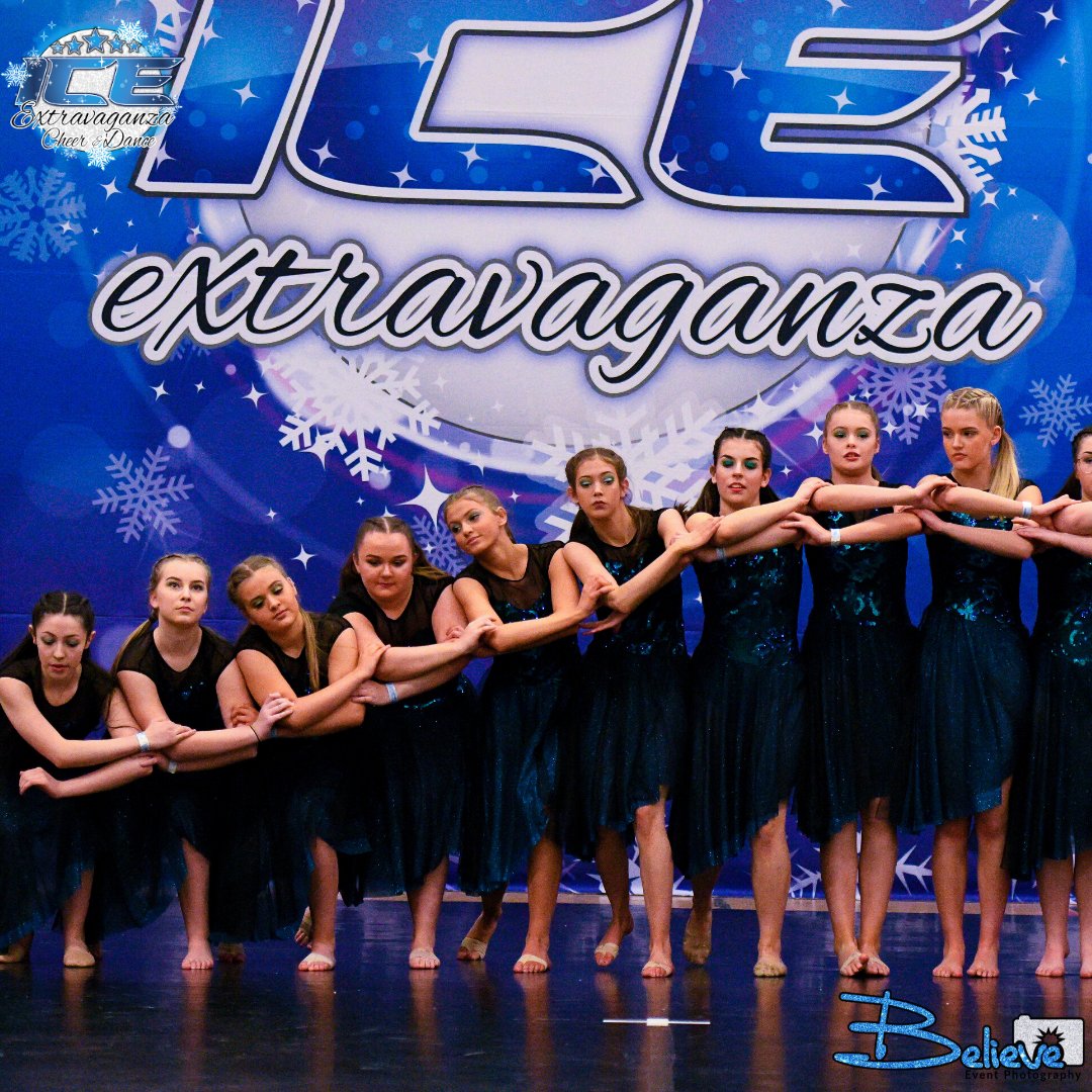 #ThrowbackThursday to #SpringThawOut in South Wales - great to see so many fantastic dance teams at this competition! #dance #danceteam #WalesDance