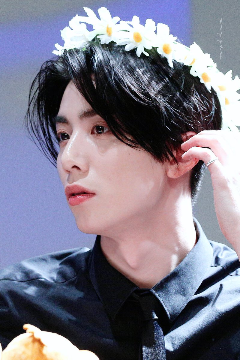 𝖧𝖺𝗉𝗉𝗒 𝖡𝗂𝗋𝗍𝗁𝖽𝖺𝗒 𝗍𝗈 𝖬𝗒 𝖡𝖫𝖴𝖤 

#HAPPYHWIYOUNGDAY 
#휘영이가_보고싶어서_5월로_왔어