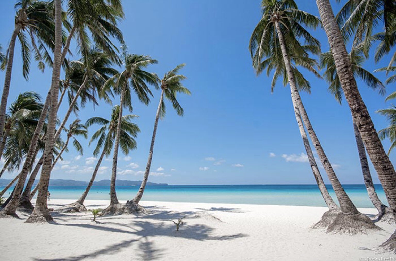 Боракай White Beach