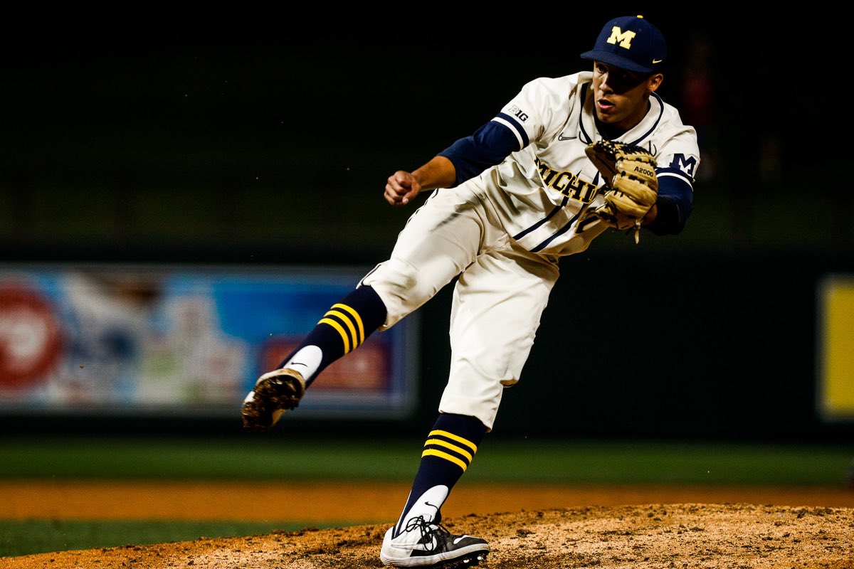 umichbaseball's tweet photo. Happy birthday to our guy @isaiahpaige25 !! 

Hope it’s a great one!

#GoBlue #BlueCrew https://t.co/duTguW08ca