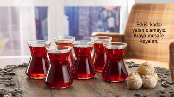 Sevgili hemşehrilerim,
İlimizdeki vakaların önemli sebebi; yemek davetleri,ev ziyaretleri,kalabalık yerlerde uzun süre ve  maskesiz bulunma olduğu görülmektedir.

Lütfen,Allah rızası için;kimseye yemeğe gitmeyin,kimseyi davet etmeyin! Birbirinize ve topluma iyilik yapmıyorsunuz..