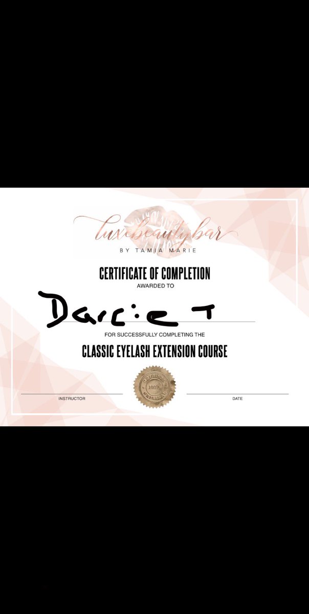 DarcieT6's tweet photo. Told maddie I could do her eyelash extensions so she asked for my certificate only to give me a sarcy response when I sent this @maddie_jackson_ https://t.co/tlqEZdkiIE