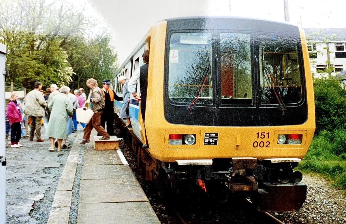 huwsdavis's tweet photo. Here you go @GarethDennis
Passenger service out of Derby
That's how you deal with stepping distances....not sure about the "buffer stop" though
#Class151 https://t.co/hgZePgJBDF