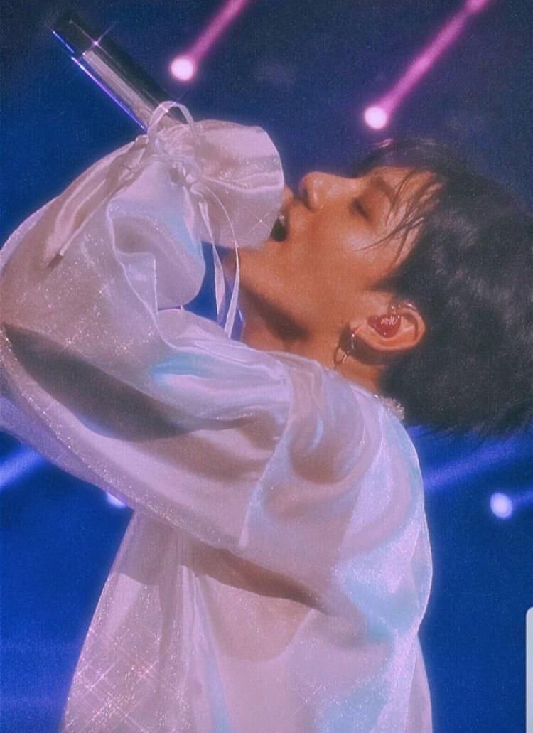 𝑗𝑢𝑛𝑔𝑘𝑜𝑜𝑘 90𝑠 ℎ𝑒𝑎𝑟𝑡𝑡ℎ𝑟𝑜𝑏- a thread ･*₊✩