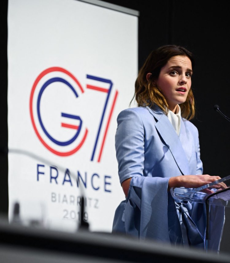 helpwithemma's tweet photo. Throw🔙 to this day a year ago, @EmmaWatson gave a speech at the G7 Gender Equality Conference in France. In the pictures you can find Emma’s notes on her speech! 👇

“We urge G7 leaders to be as brave as women and girls are every single day.” https://t.co/NnGaPnAhOa