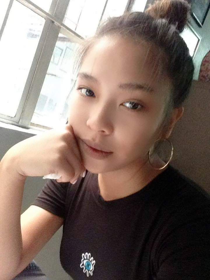 BonikaEquity's tweet photo. What are you thinking rn? 💭 https://t.co/12IhOwS6Oh