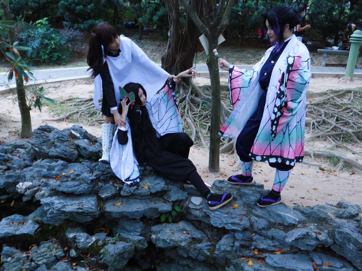 findy__'s tweet photo. 今天真的好熱喔～～
我快溶化了
#香奈乎 #鬼滅の刃 https://t.co/dvU7ef0lS9