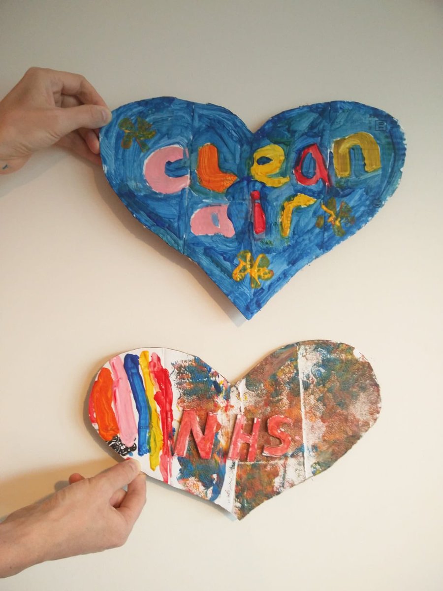 air_parents's tweet photo. Blue hearts are popping up in windows all over #islington as part of our campaign to highlight the importance of clean air during Coronavirus outbreak. Children are decorating blue hearts and displaying them in their windows. #ILoveCleanAir https://t.co/9nbmIlAgzP