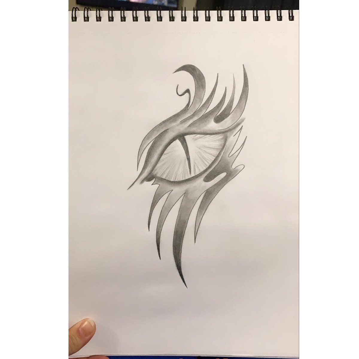 PrincessLayaWrx's tweet photo. Back on my shit #ArtistOnTwitter #artists #artshare #sundayvibes #draw https://t.co/ZBUXuX6kIt