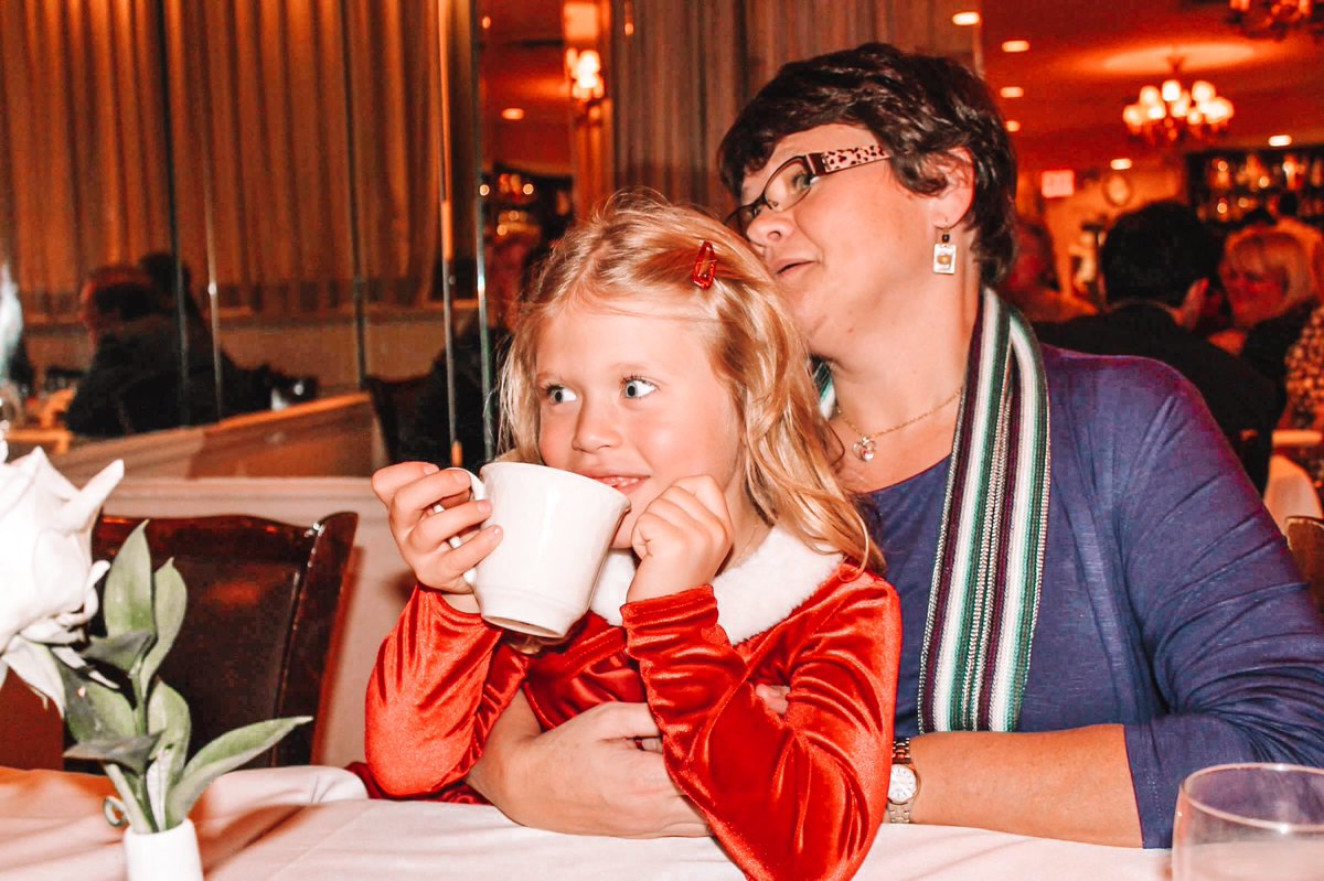 izzyceballos's tweet photo. happy mother’s day to all the moms out there! i’m so greatful to have two! https://t.co/BUQDsj0OkV