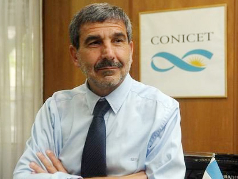 Fernando Bolán (@ferbolan) on Twitter photo #CNNMediaTarde | <a href="/RCSalvarezza/">Roberto Salvarezza</a> Ministro de Ciencia, Tecnología e Innovación de la Nación: "Nuestros científicos han hecho un esfuerzo enorme para que la Argentina tuviera en este momento de la pandemia capacidad de respuesta. Me siento orgulloso y muy emocionado" #CNNMediaTarde | <a href="/RCSalvarezza/">Roberto Salvarezza</a> Ministro de Ciencia, Tecnología e Innovación de la Nación: "Nuestros científicos han hecho un esfuerzo enorme para que la Argentina tuviera en este momento de la pandemia capacidad de respuesta. Me siento orgulloso y muy emocionado"