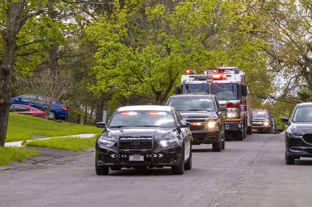 Albany Police tweet media