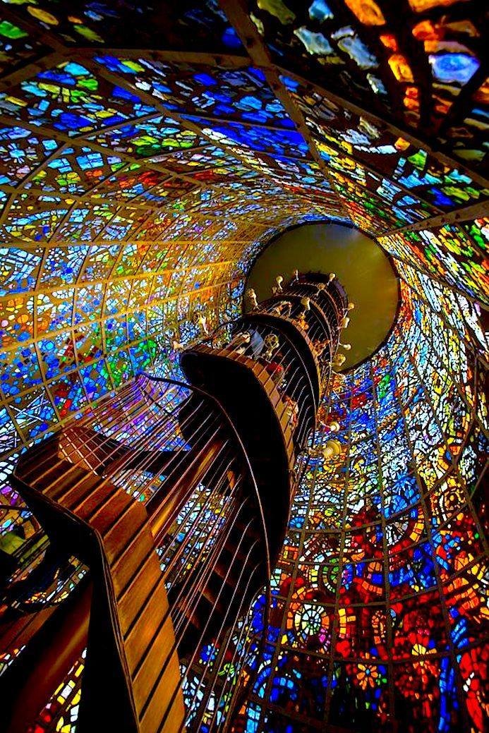 FabulousWeird's tweet photo. Stained Glass Staircase, Kanagawa, Japan. wow https://t.co/e9F9yAvNaX