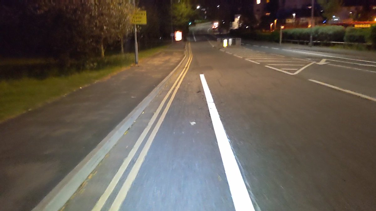 Size of lane 4/5, brilliant mostly but it shrinks in a number of places around Hove Park. And then disappears."The Magnificent Disappearing Bike Lane". No thank you.